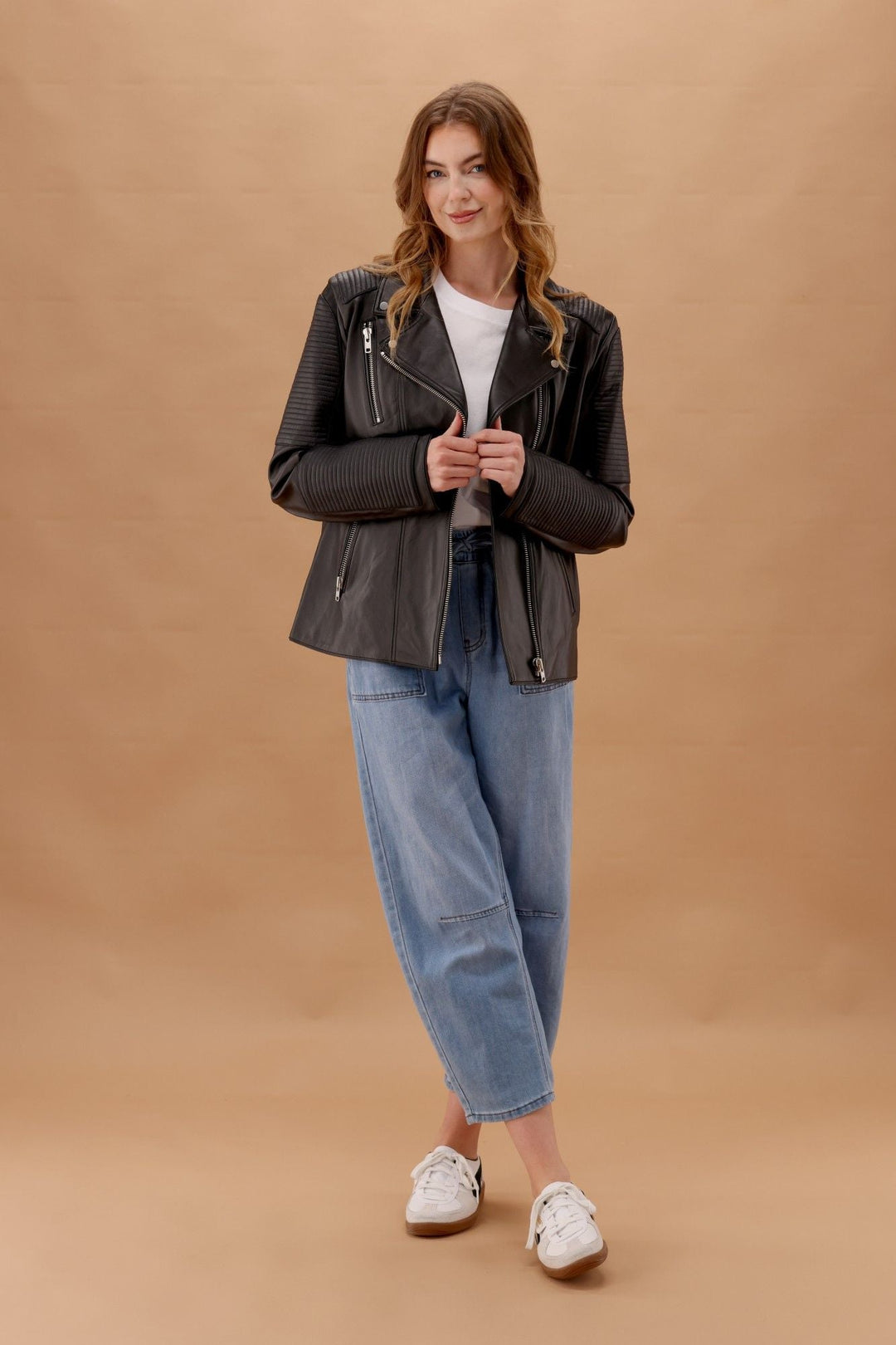 Wakee Barrel Jean Light Blue