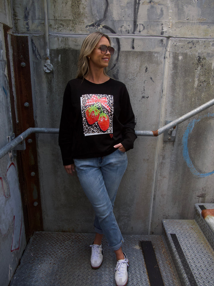 Rebel Club Berry Bliss Crew Black