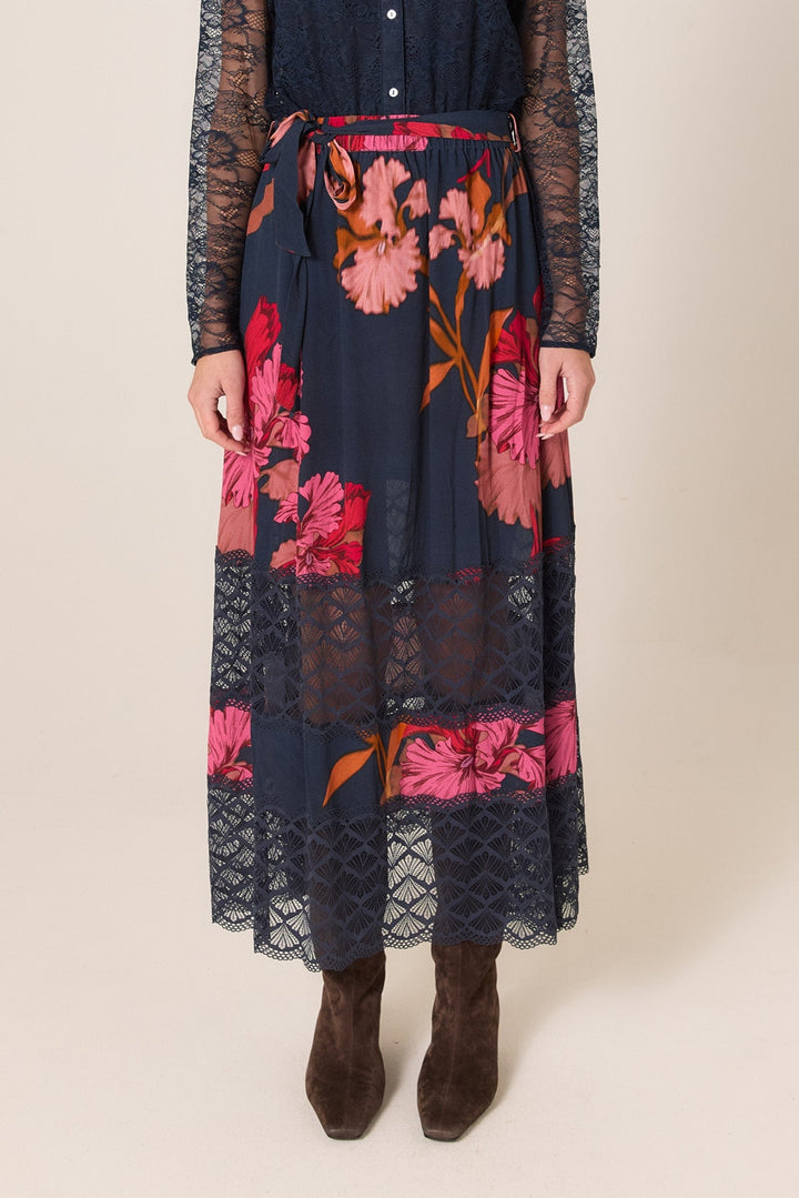 Fate Captivation Skirt Shadow Floral
