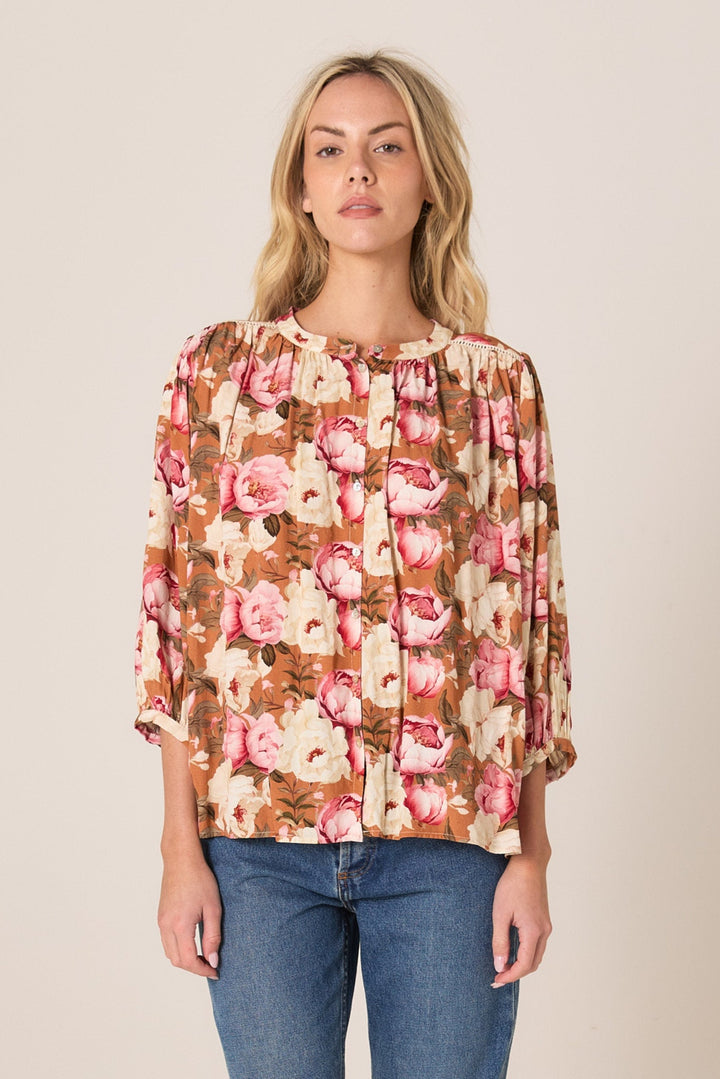 Fate Sweet Emotion Top Garden Floral