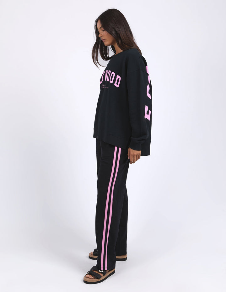 Foxwood Interval Crew Black W/ Neon Pink