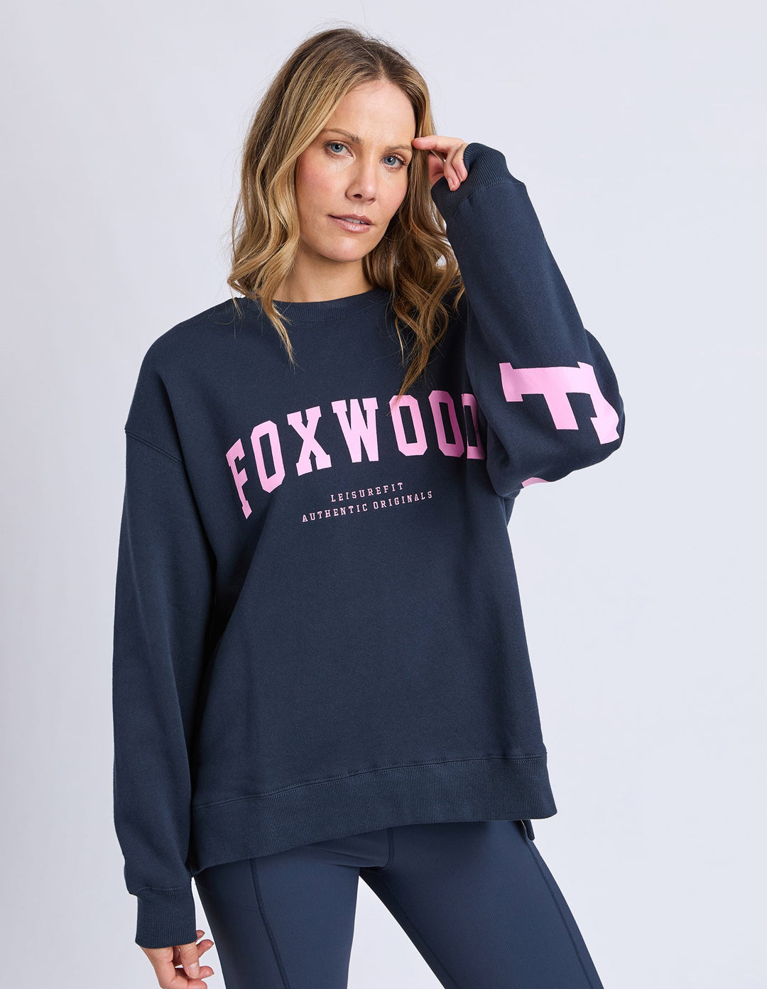 Foxwood Interval Crew Navy And Neon Pink
