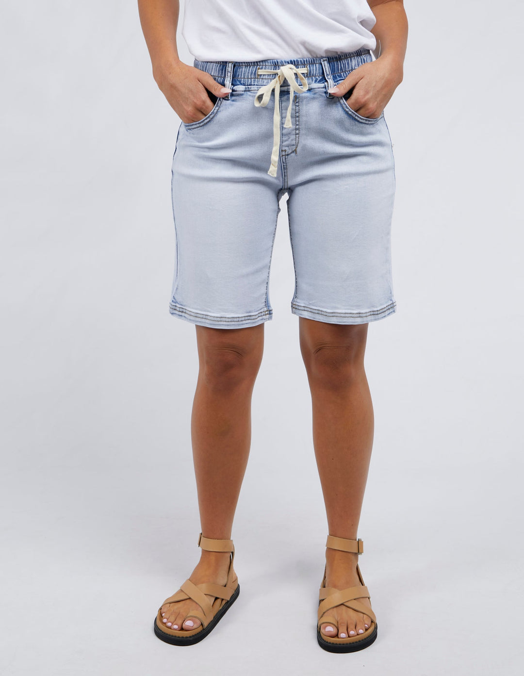 Foxwood Gabby Bermunda Short Light Blue
