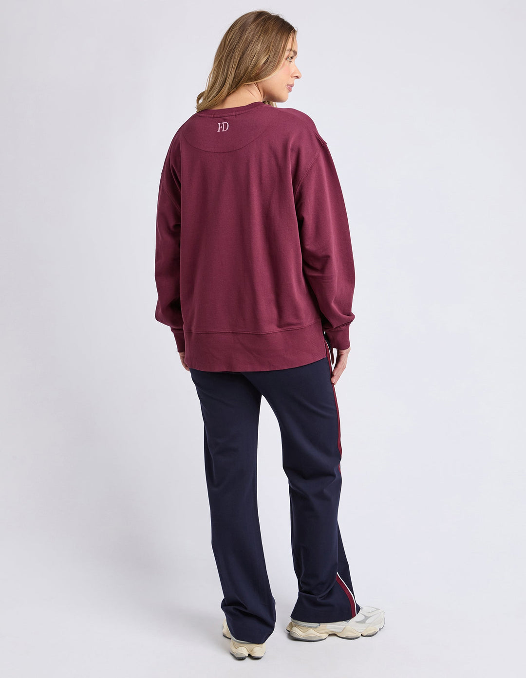 Foxwood Effortless Contrast Crew Wine