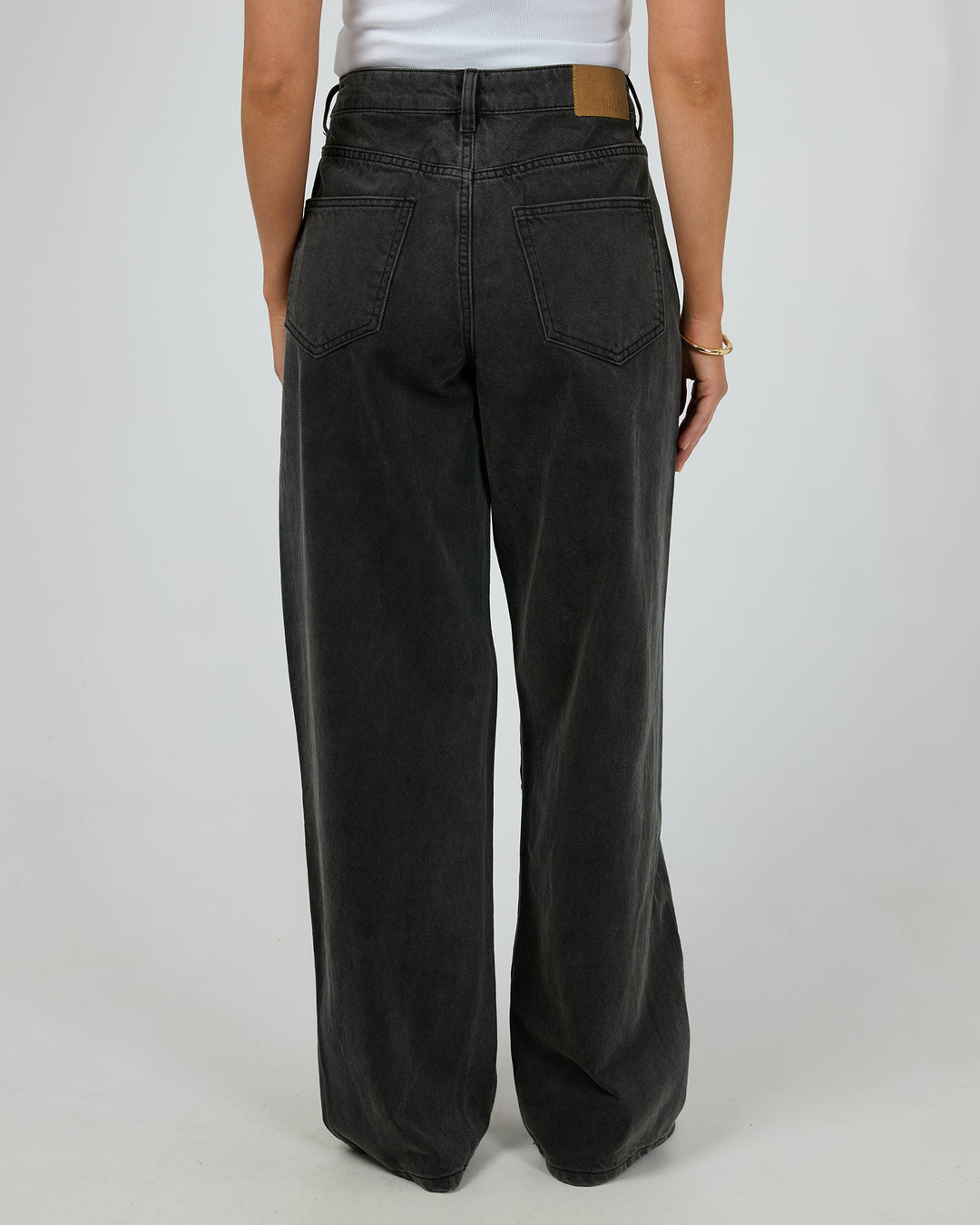 Silent Theory Jade Baggy Jean Washed Black