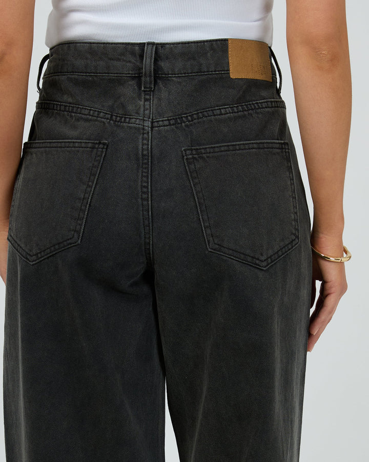 Silent Theory Jade Baggy Jean Washed Black