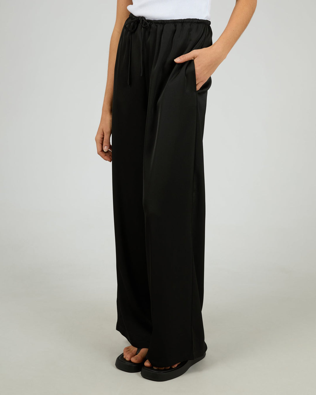 Silent Theory Carter Pant Black