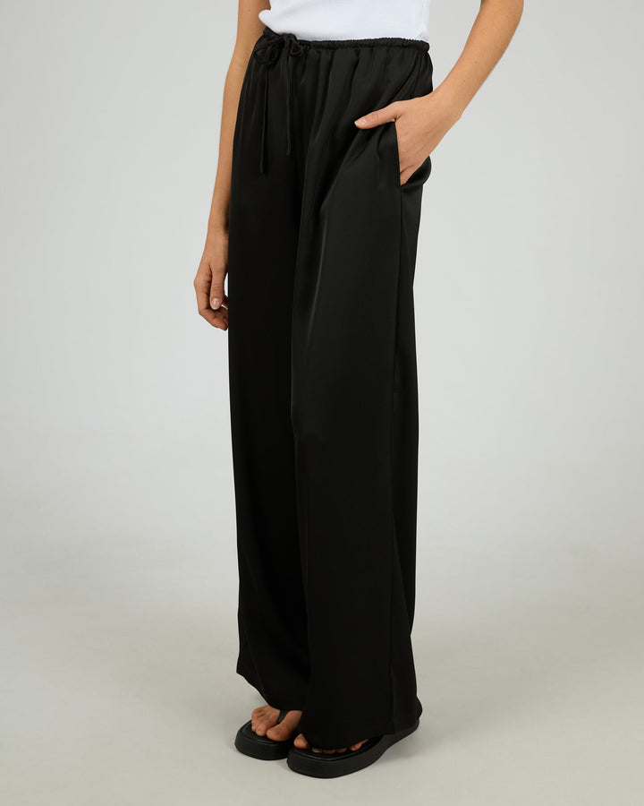 Silent Theory Carter Pant Black