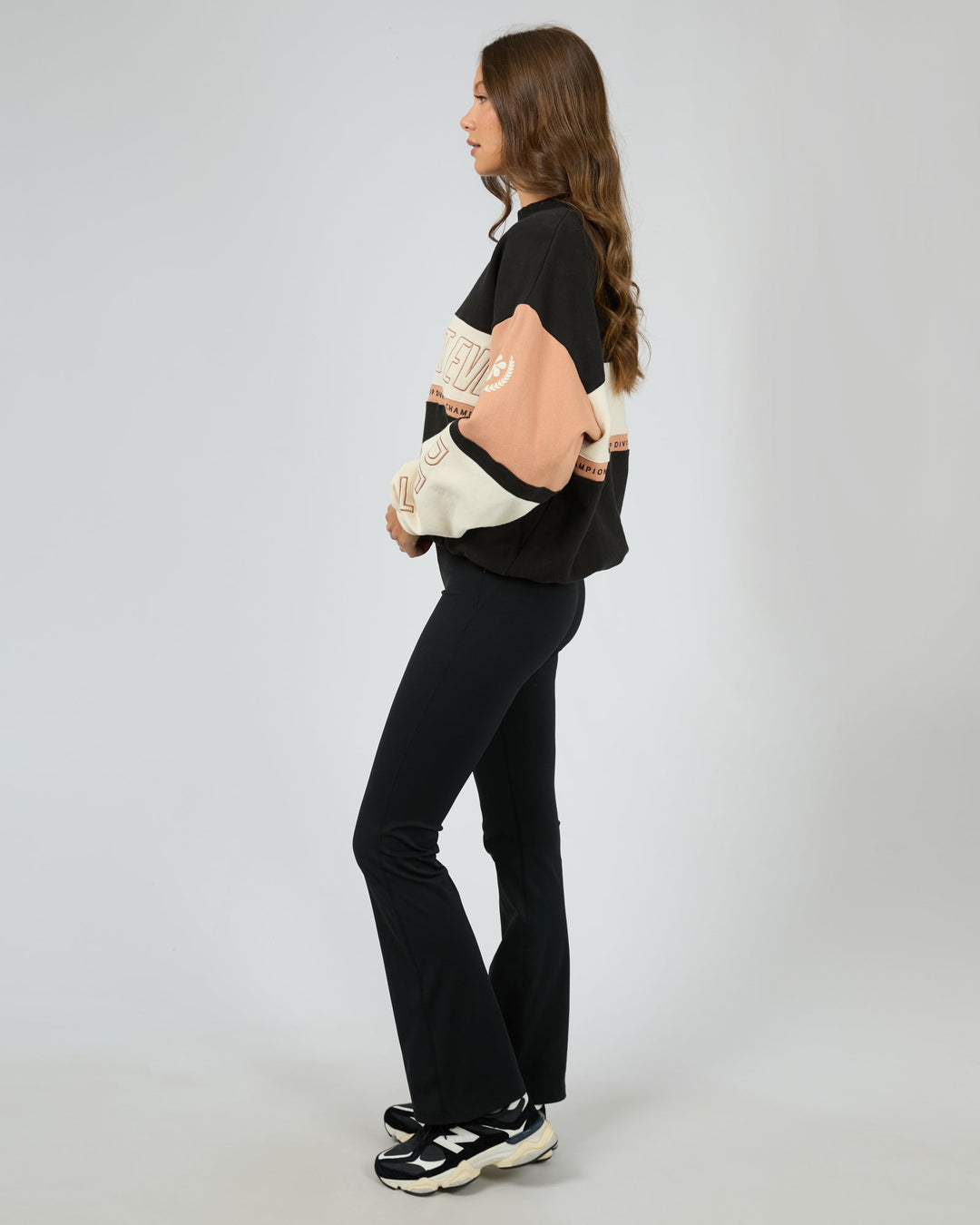 All About Eve Performance Slouch Panel Crew Black