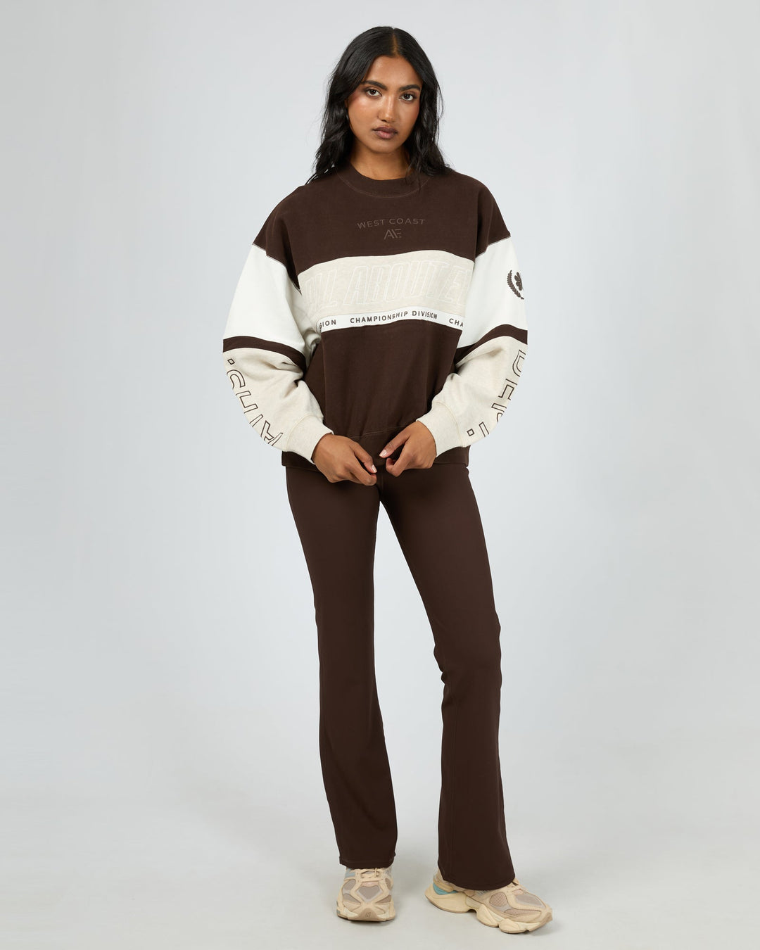 All About Eve Performance Slouch Panel Crew Brown