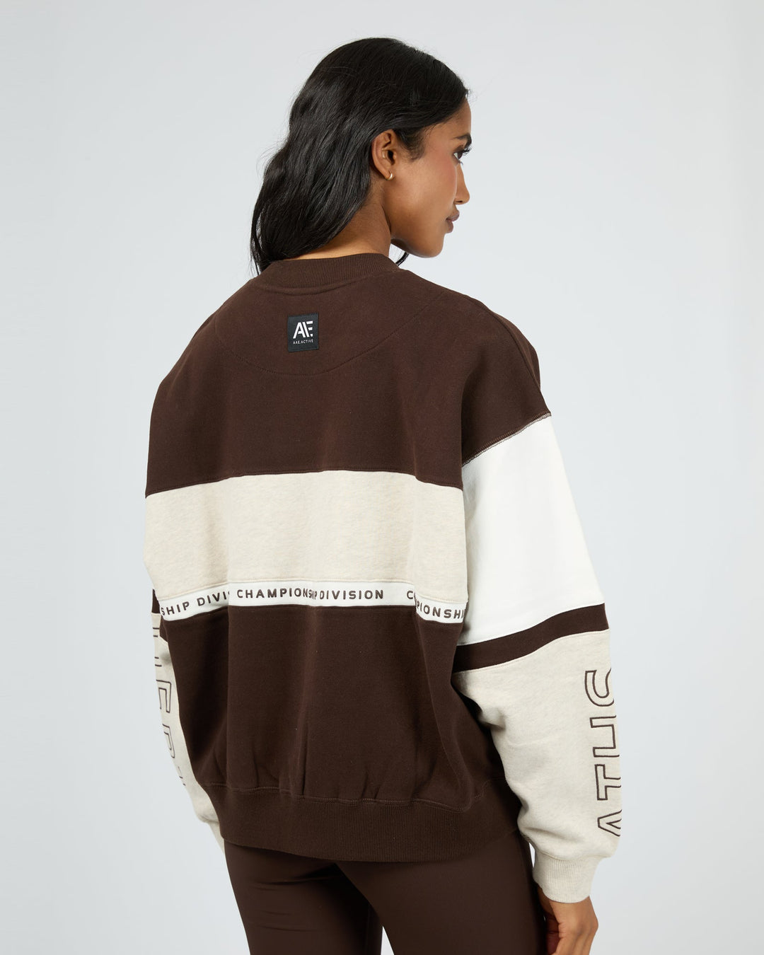 All About Eve Performance Slouch Panel Crew Brown