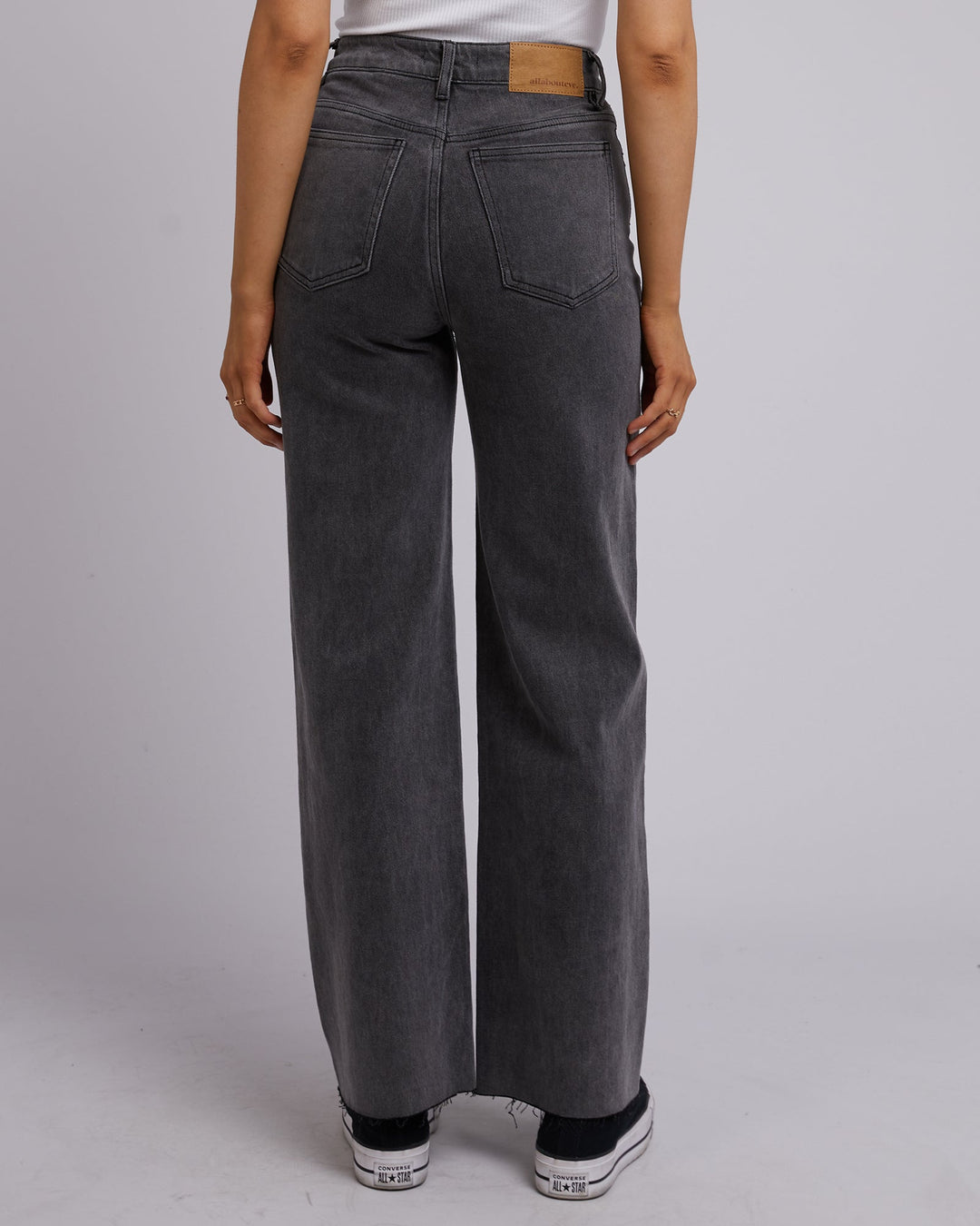 All About Eve Skye Comfort Jean Washed Black