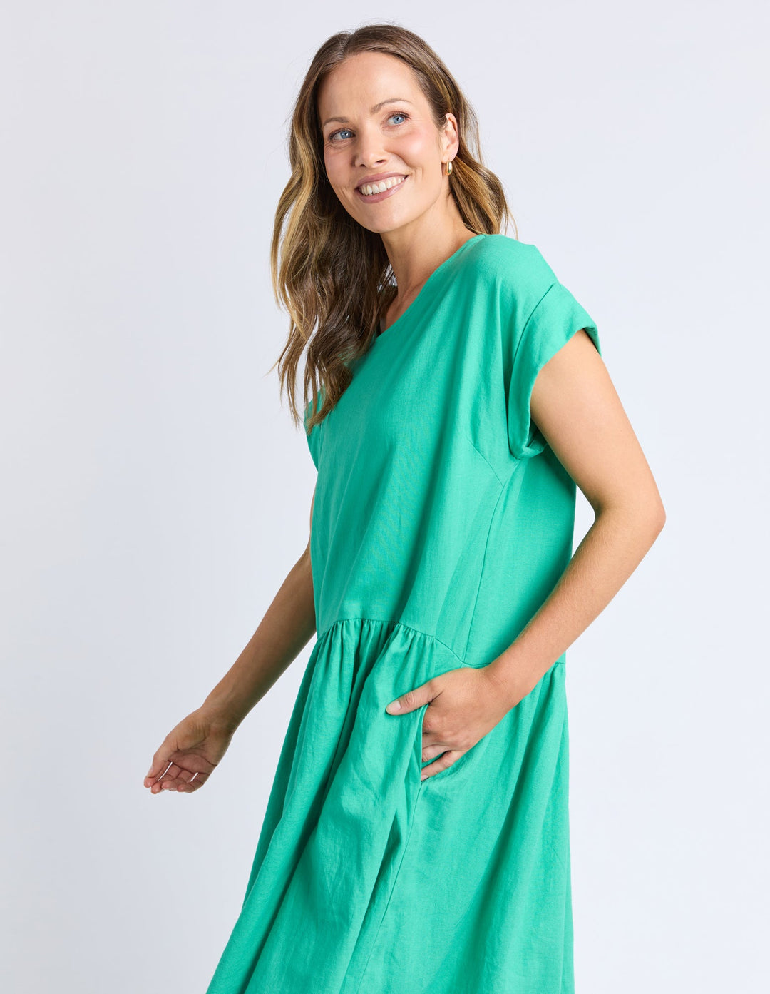 Elm Sunset Hour Solid Dress Gumdrop Green