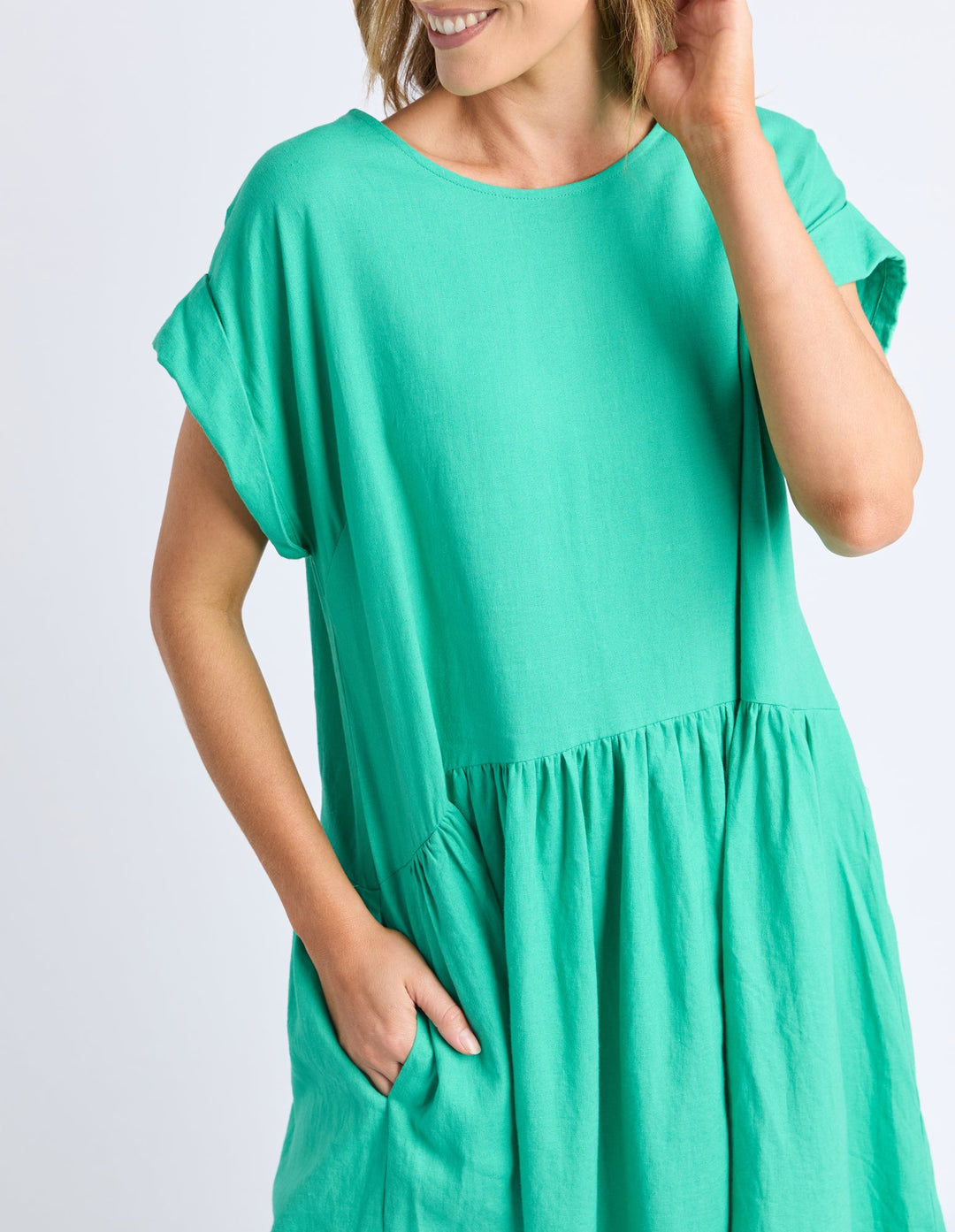 Elm Sunset Hour Solid Dress Gumdrop Green