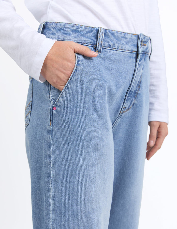 Elm Izzy Wide Leg Jean Vintage Blue Wash