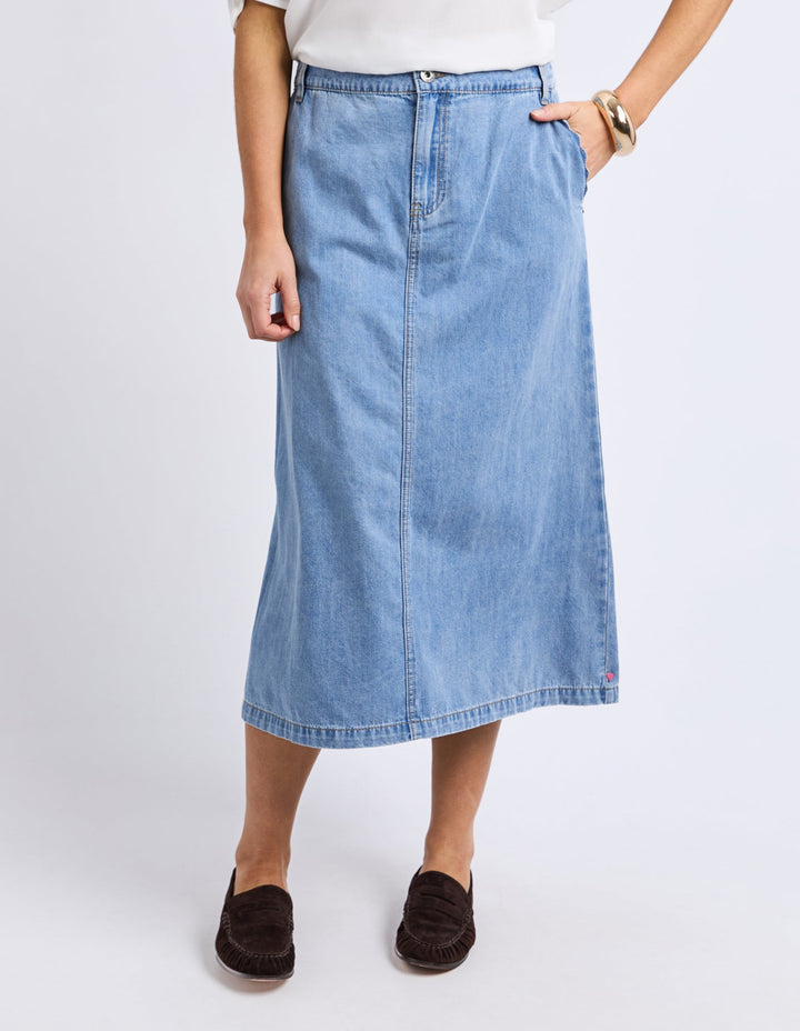 Elm Scallop Edge Denim Skirt Light Blue