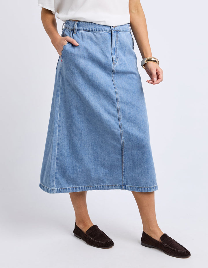 Elm Scallop Edge Denim Skirt Light Blue
