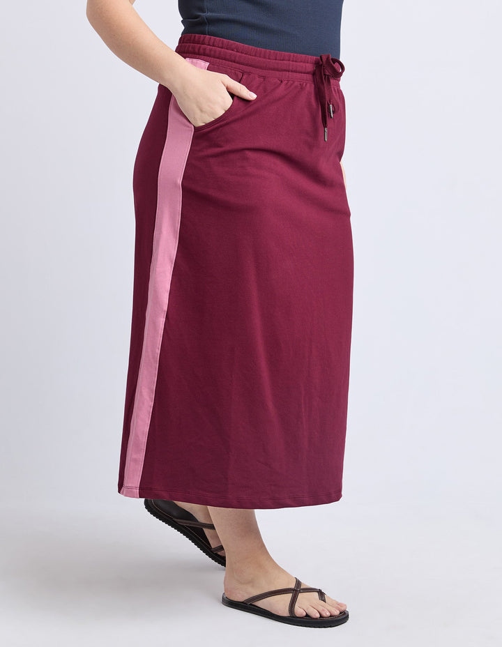 Elm Sloane Fleece Skirt Plum