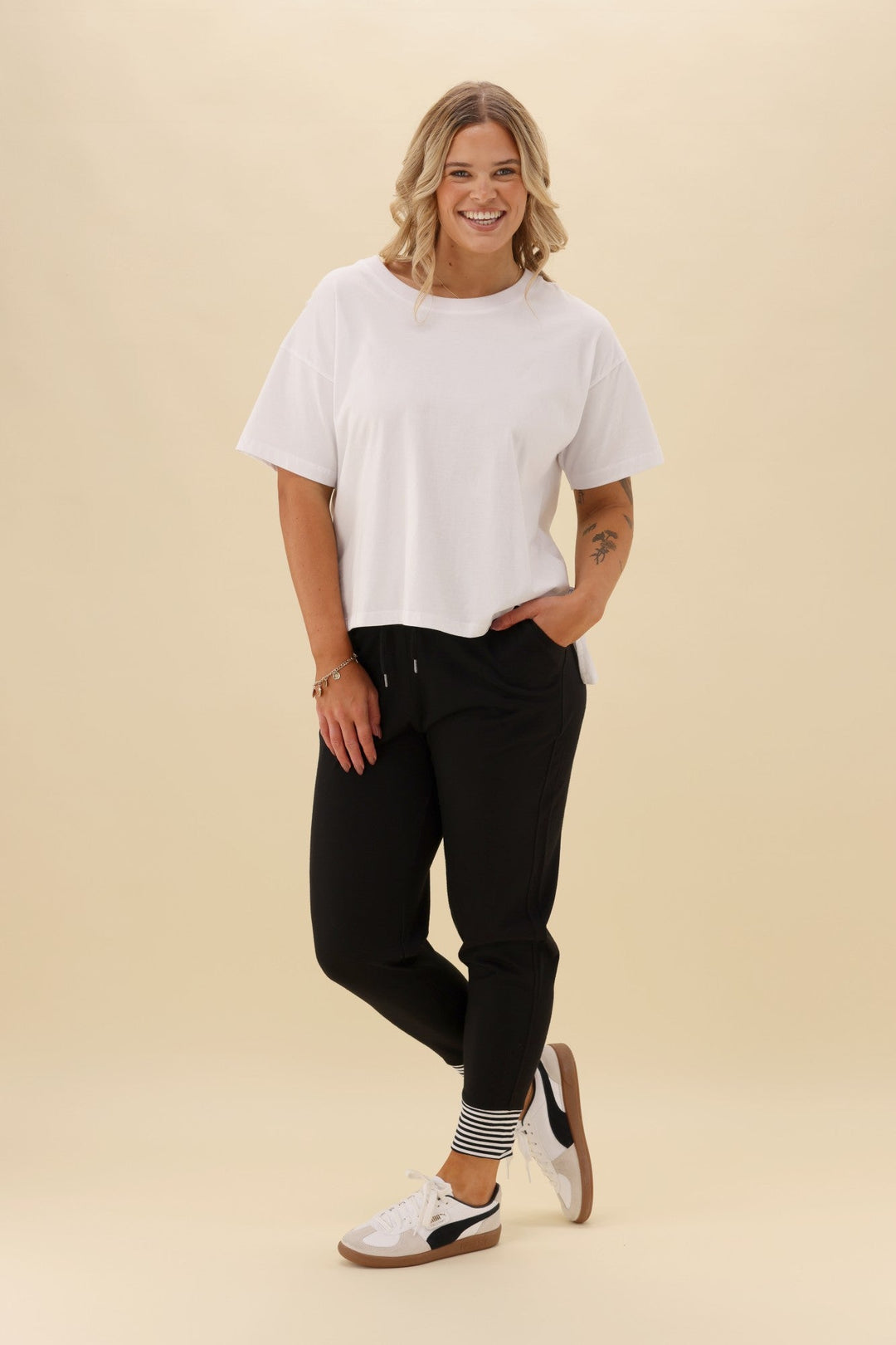 Alpine by Merino Jogger With Striped Cuff Black White