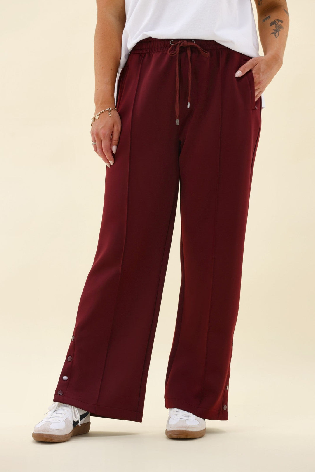 Ayva Erika Pant Burgundy
