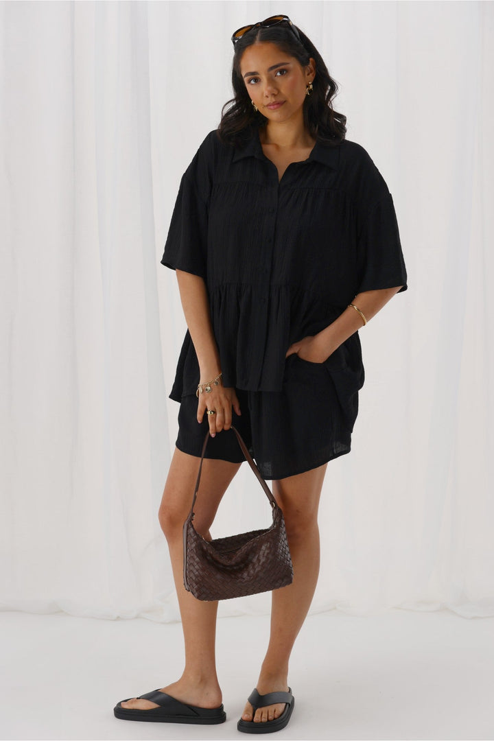 Ayva Helena Elastic Waist Tiered Shorts Black