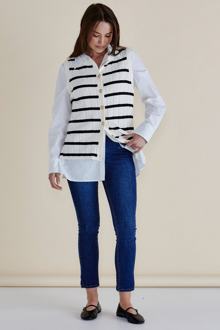 Betty Basics Nicolette Knit Vest Black Stripe
