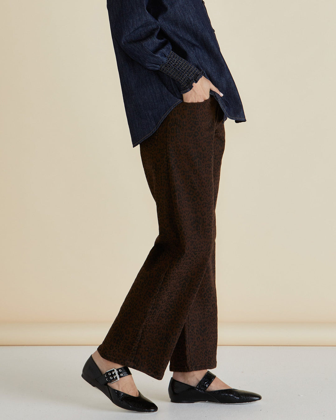 Betty Basics Steffie Relax Straight Leg Jean Leopard Chocolate Print