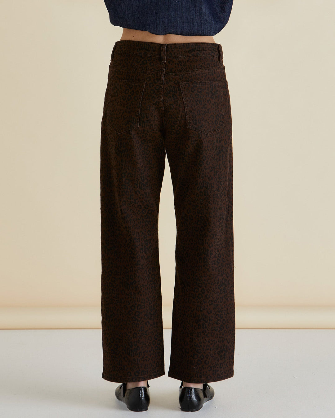 Betty Basics Steffie Relax Straight Leg Jean Leopard Chocolate Print