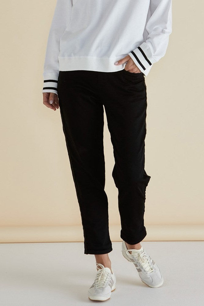 Betty Basics Harlow Denim Jogger Black With Lurex