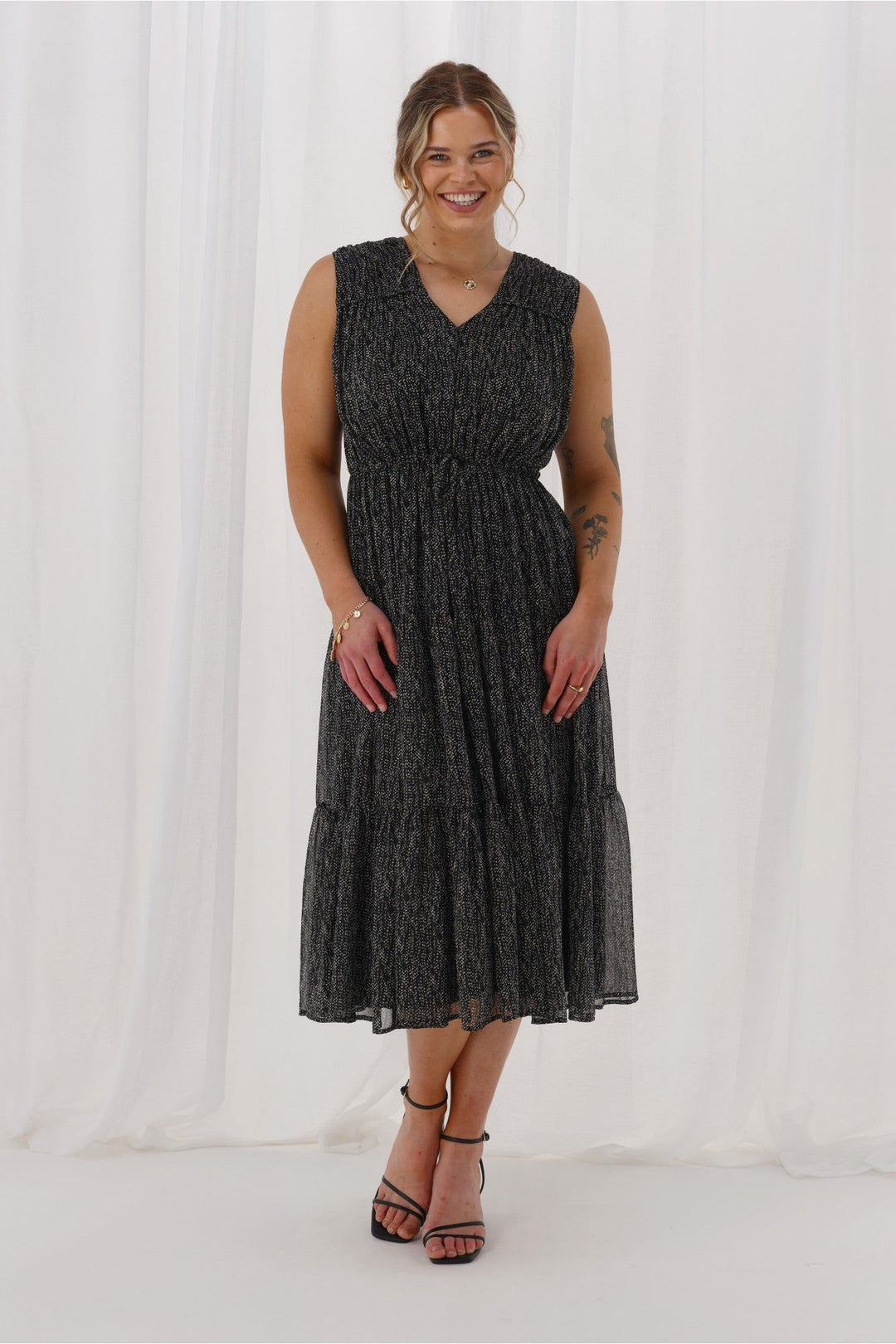 Phoebe Dress Scattered Spot Black Metallic