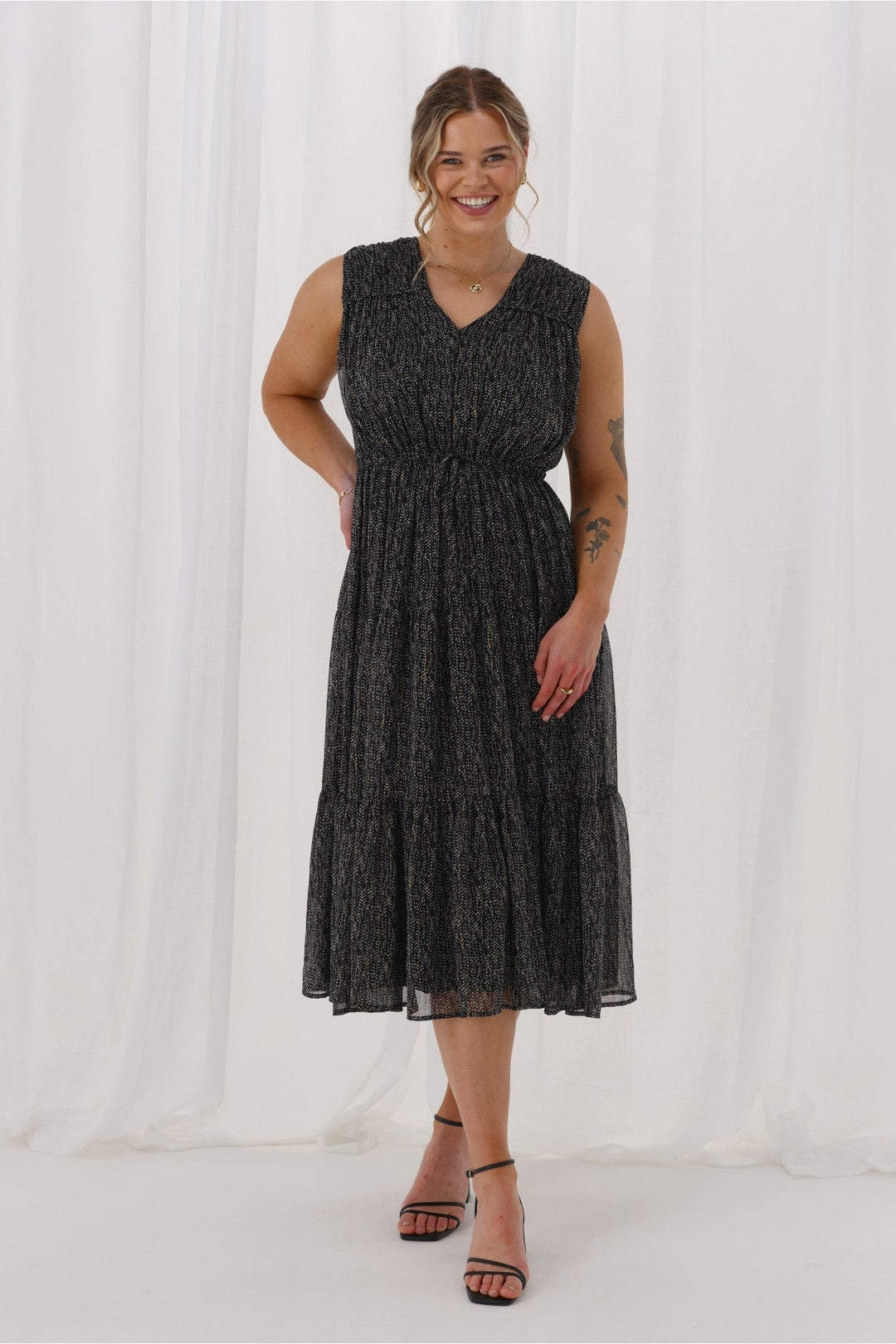 Phoebe Dress Scattered Spot Black Metallic