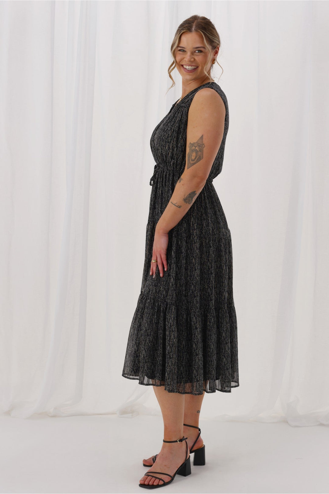 Phoebe Dress Scattered Spot Black Metallic