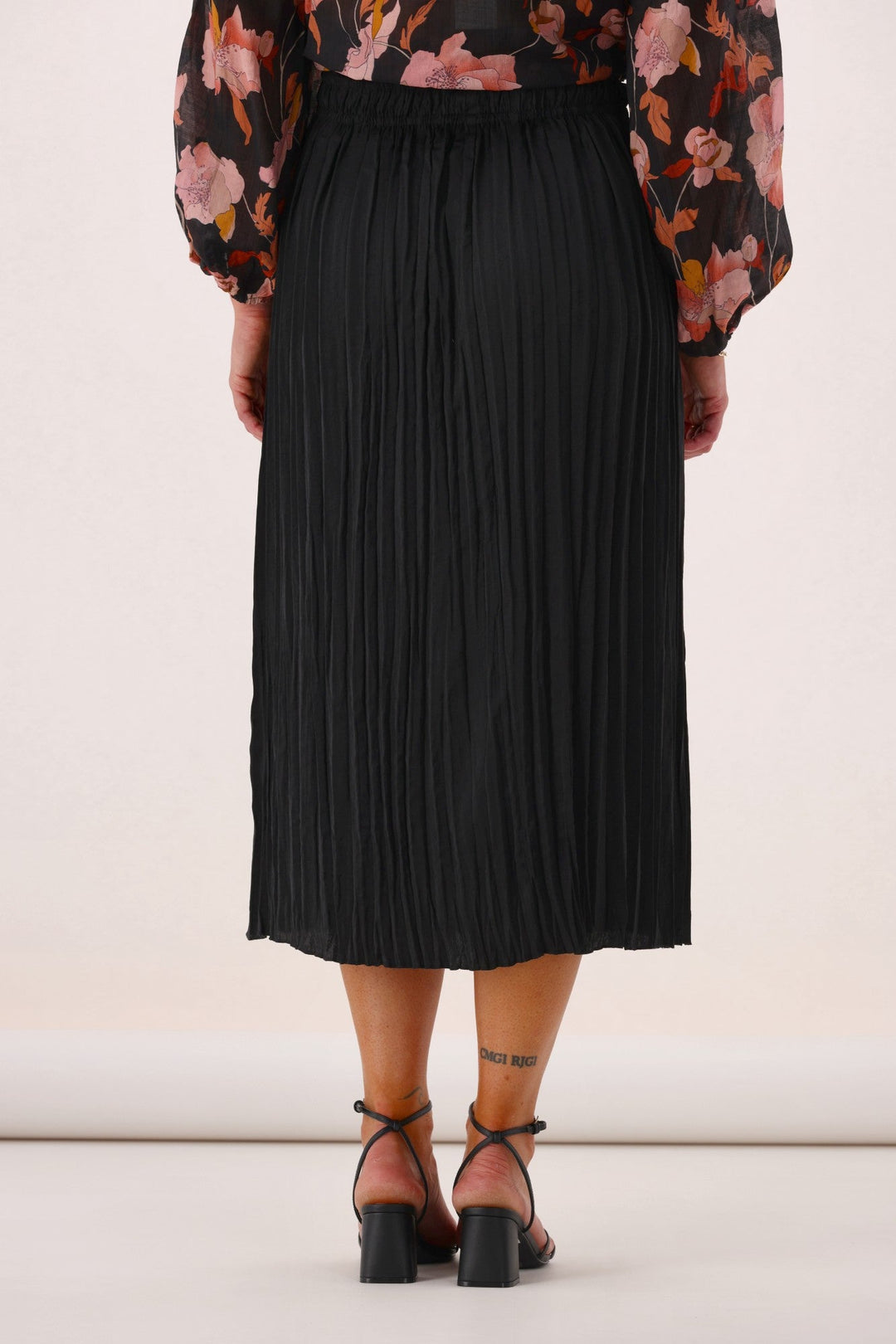 Celebration Connor Sateen Skirt Black