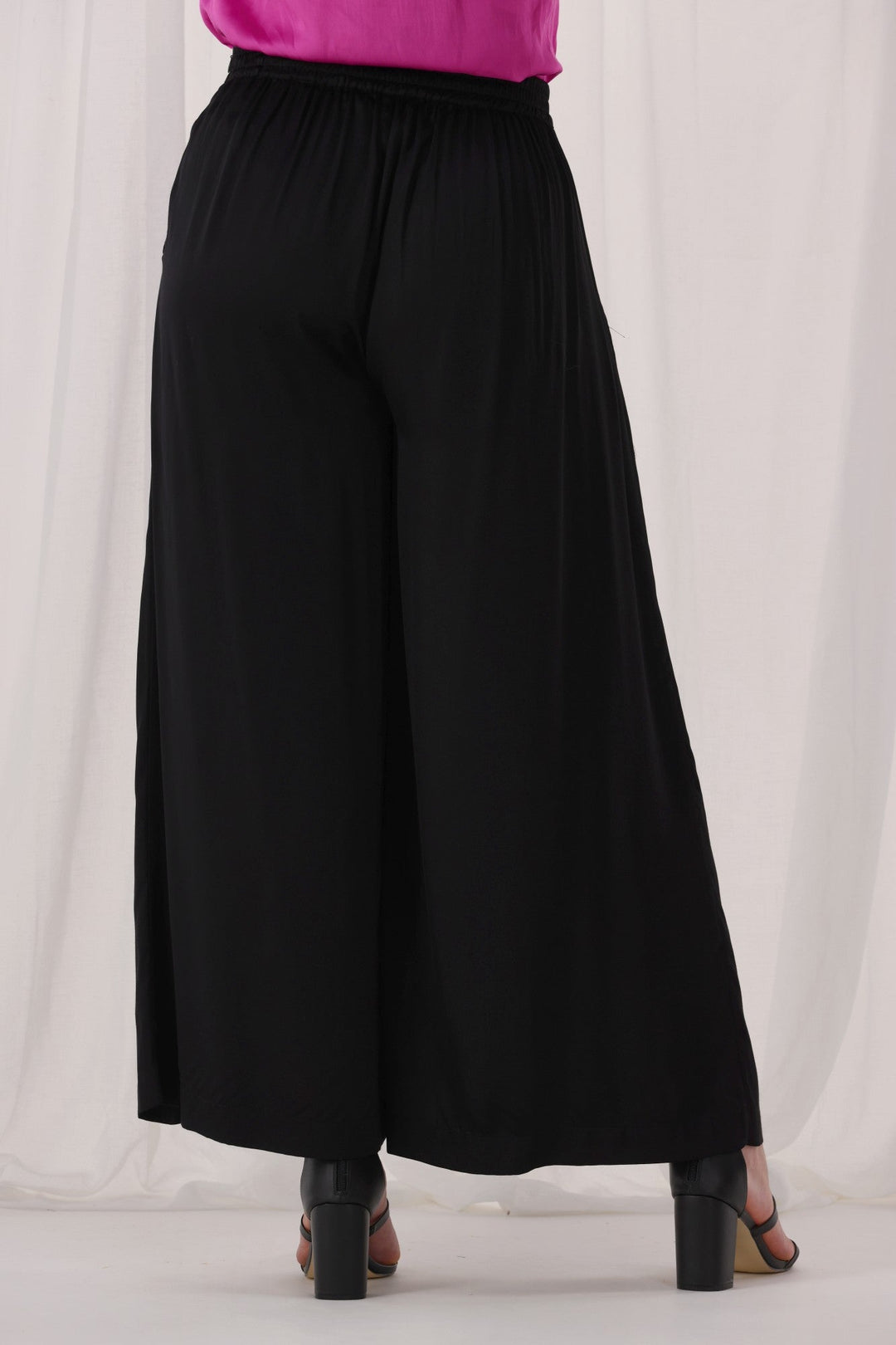 Celebrations By Chelsea Palazzo Pant Satin Black