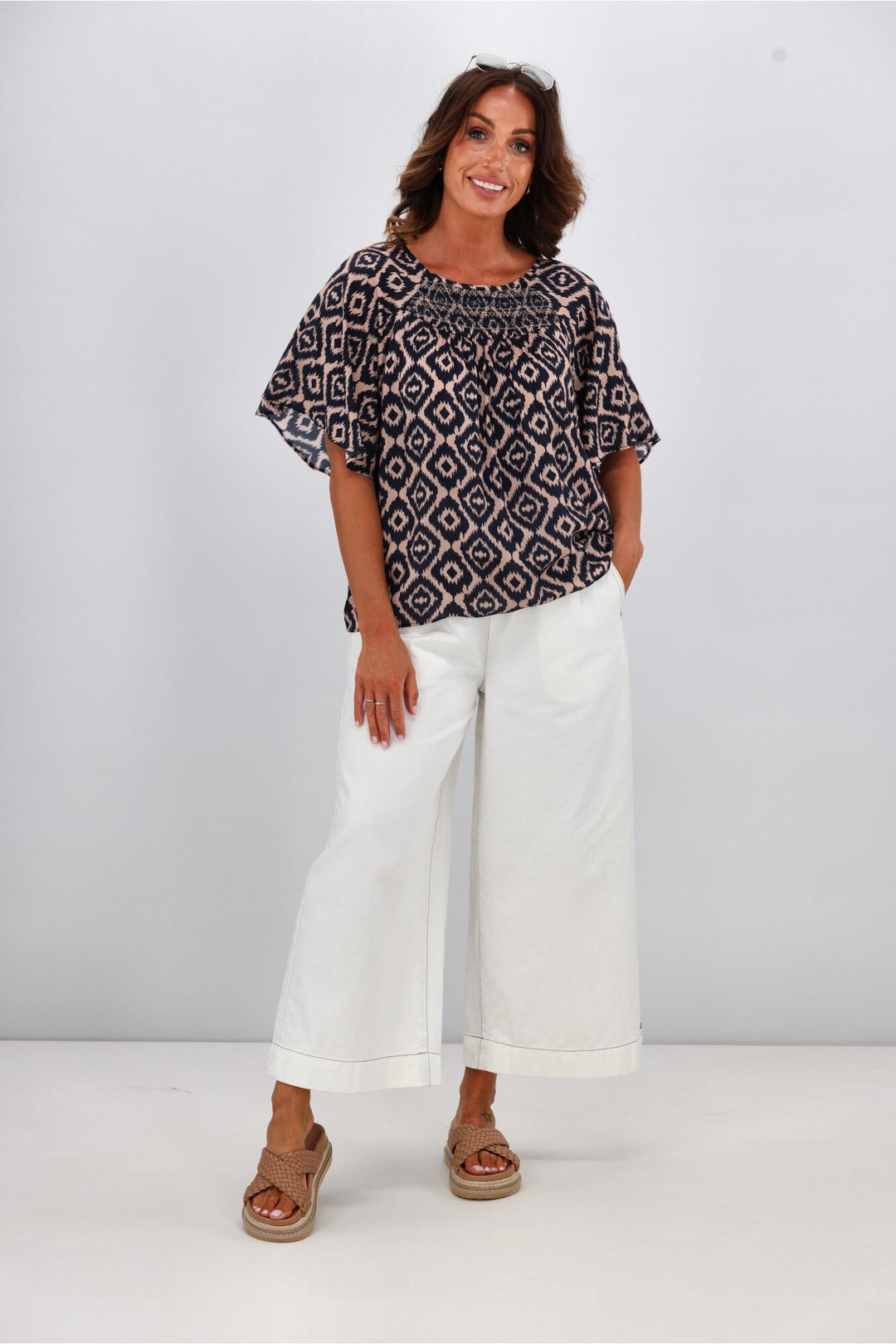 Gloss by Alesandra Flutter Sleeve Top Midnight Diamond Print