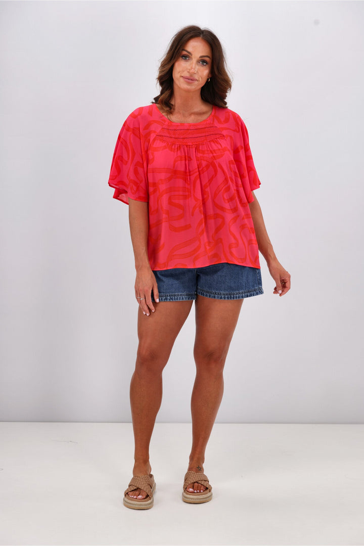 Gloss by Alesandra Flutter Sleeve Top Pink Red Ribbon Print