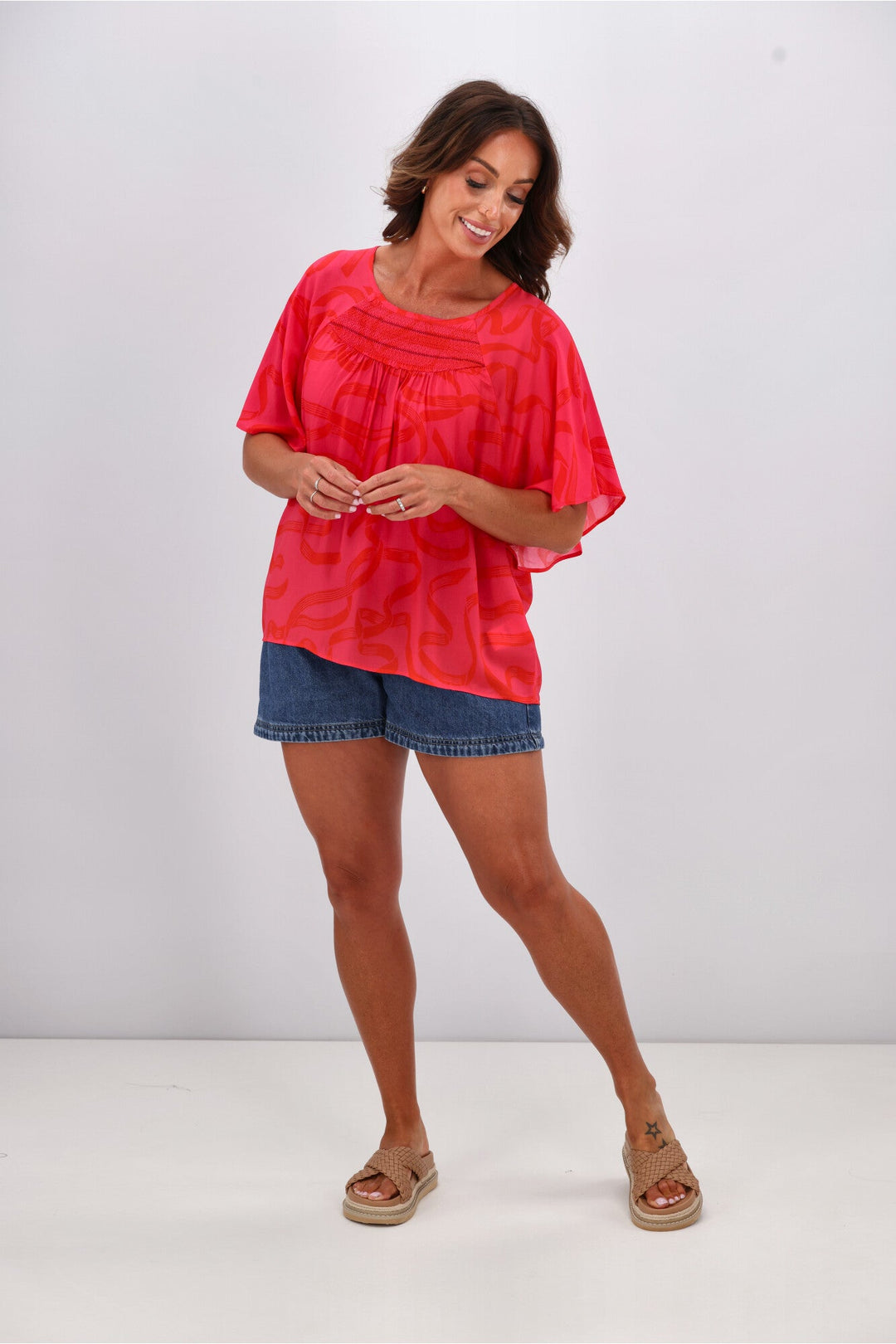 Gloss by Alesandra Flutter Sleeve Top Pink Red Ribbon Print