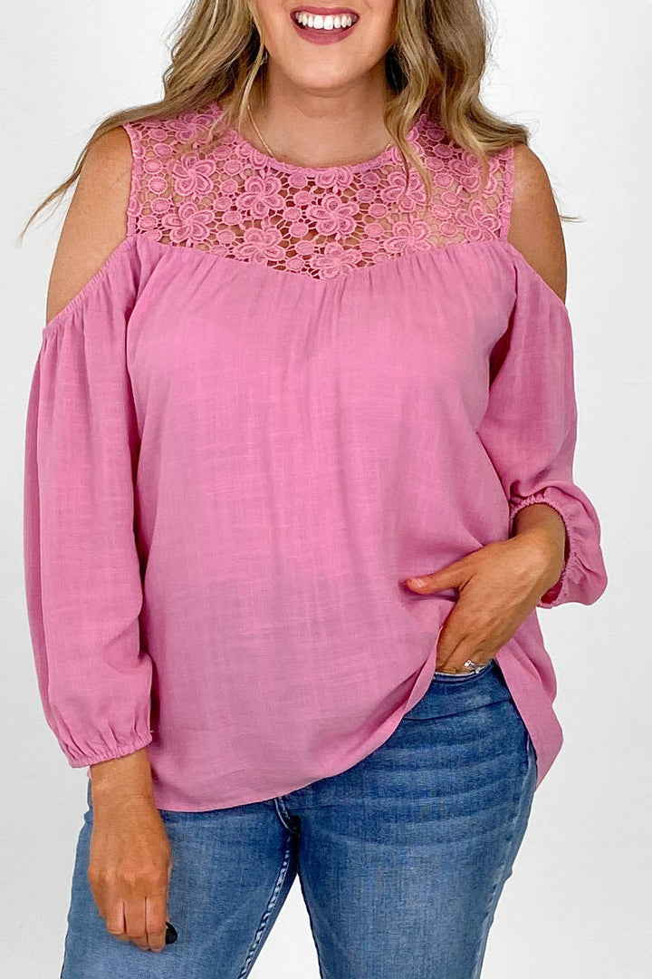 Gloss by Tayla Lace Cold Shoulder Top Pink