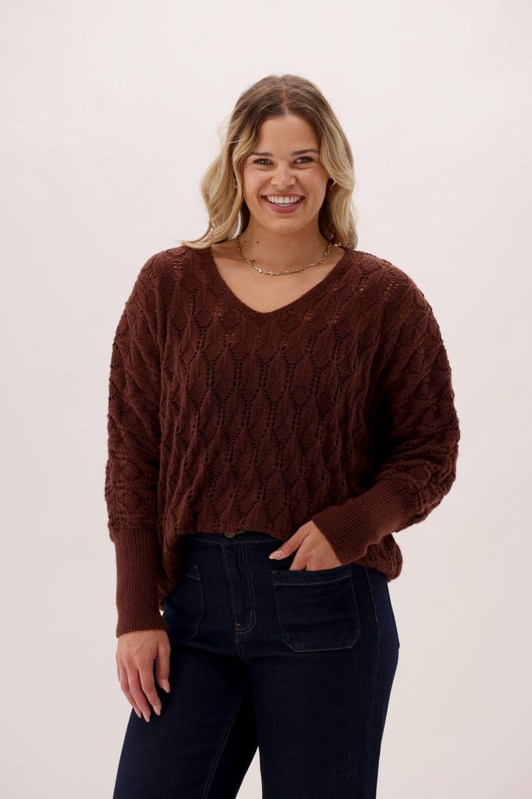 Gloss The Label Downten Pointelle V Neck Sweater Chocolate