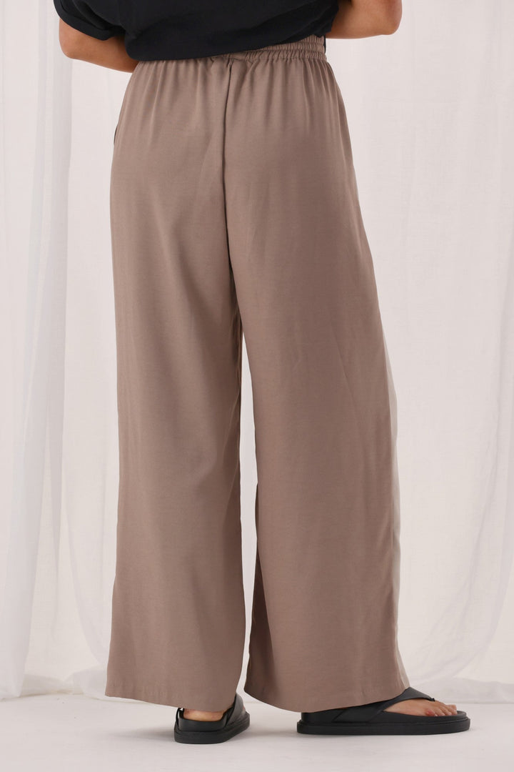 Gloss The Label Havanna Satin Stripe Pants Taupe