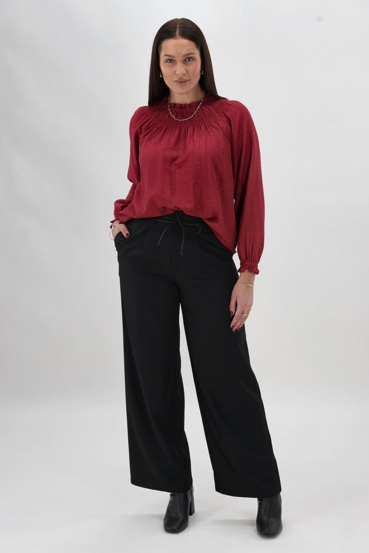 Gloss The Label Kymani Belted Pant Black