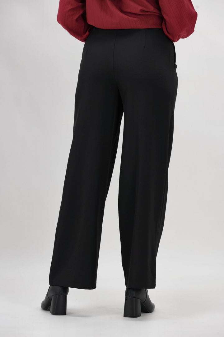 Gloss The Label Kymani Belted Pant Black