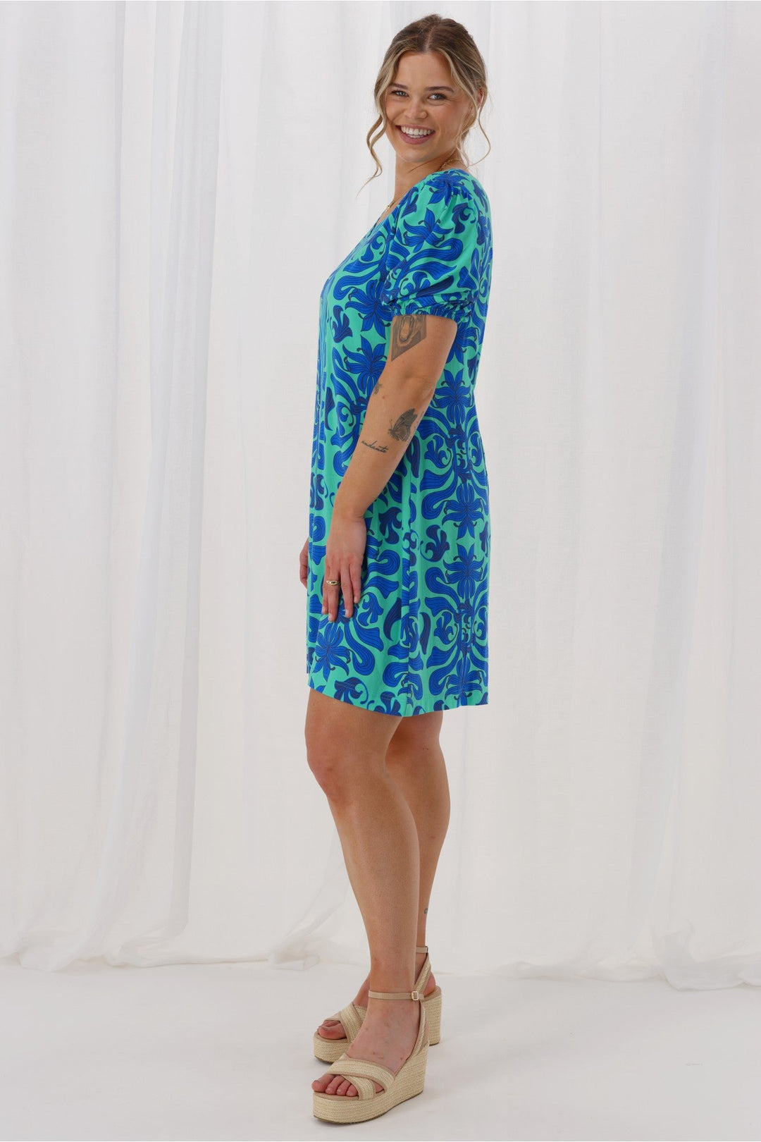 Gloss The Label Lirael Dress Blue Floral