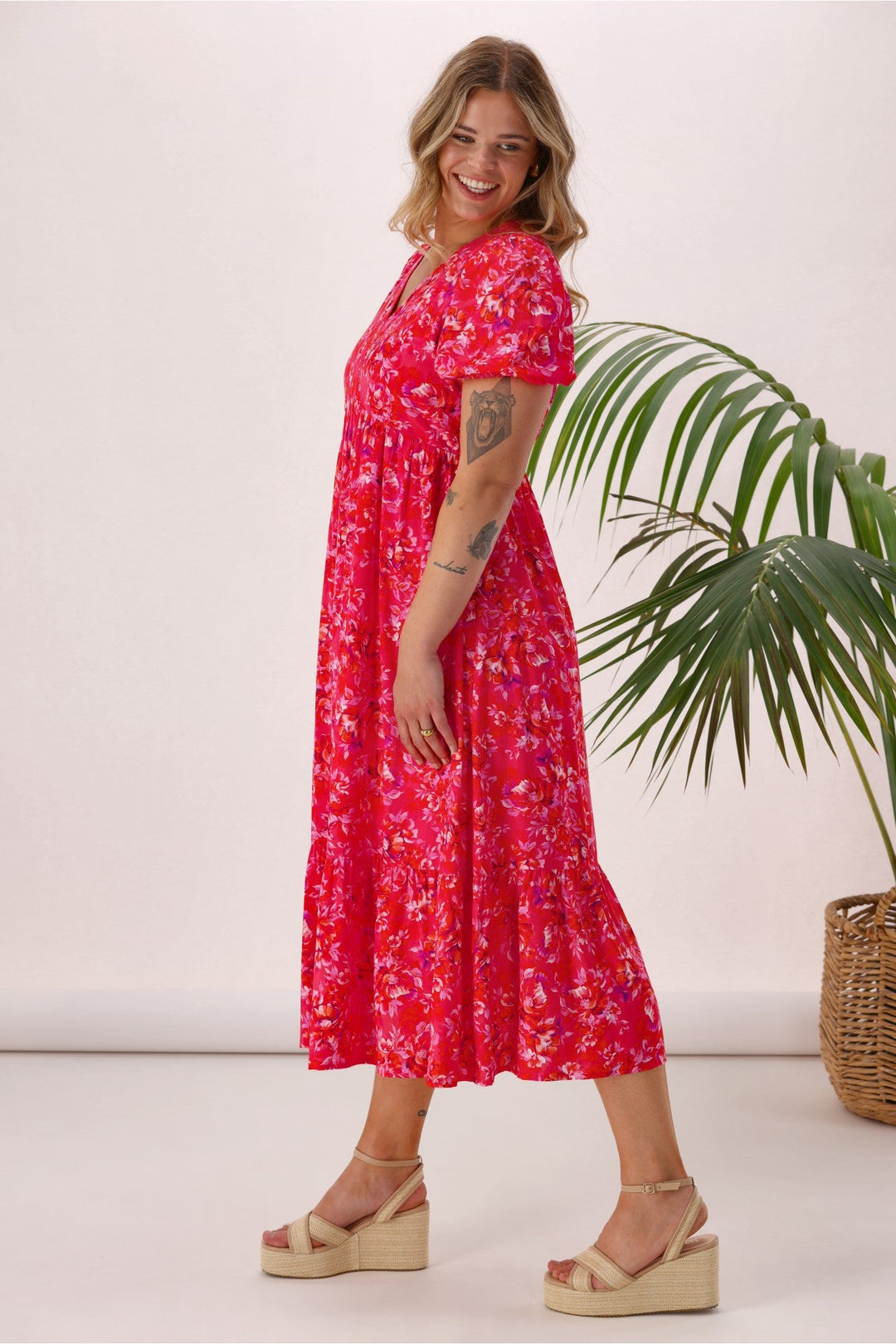 Gloss The Label Miro Dress Red Pink Floral