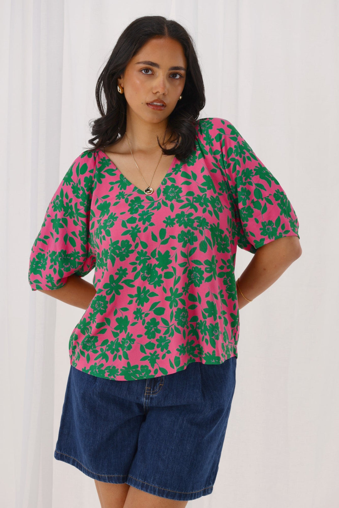 Gloss The Label Nova Top Green Pink Floral