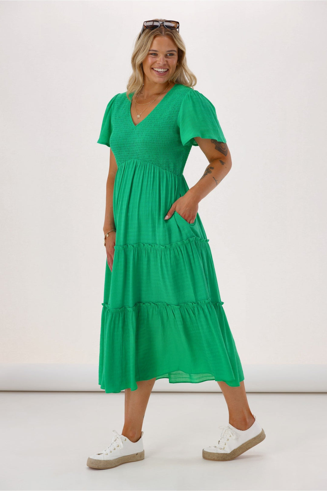 Gloss The Label Reverie Midi Dress Green