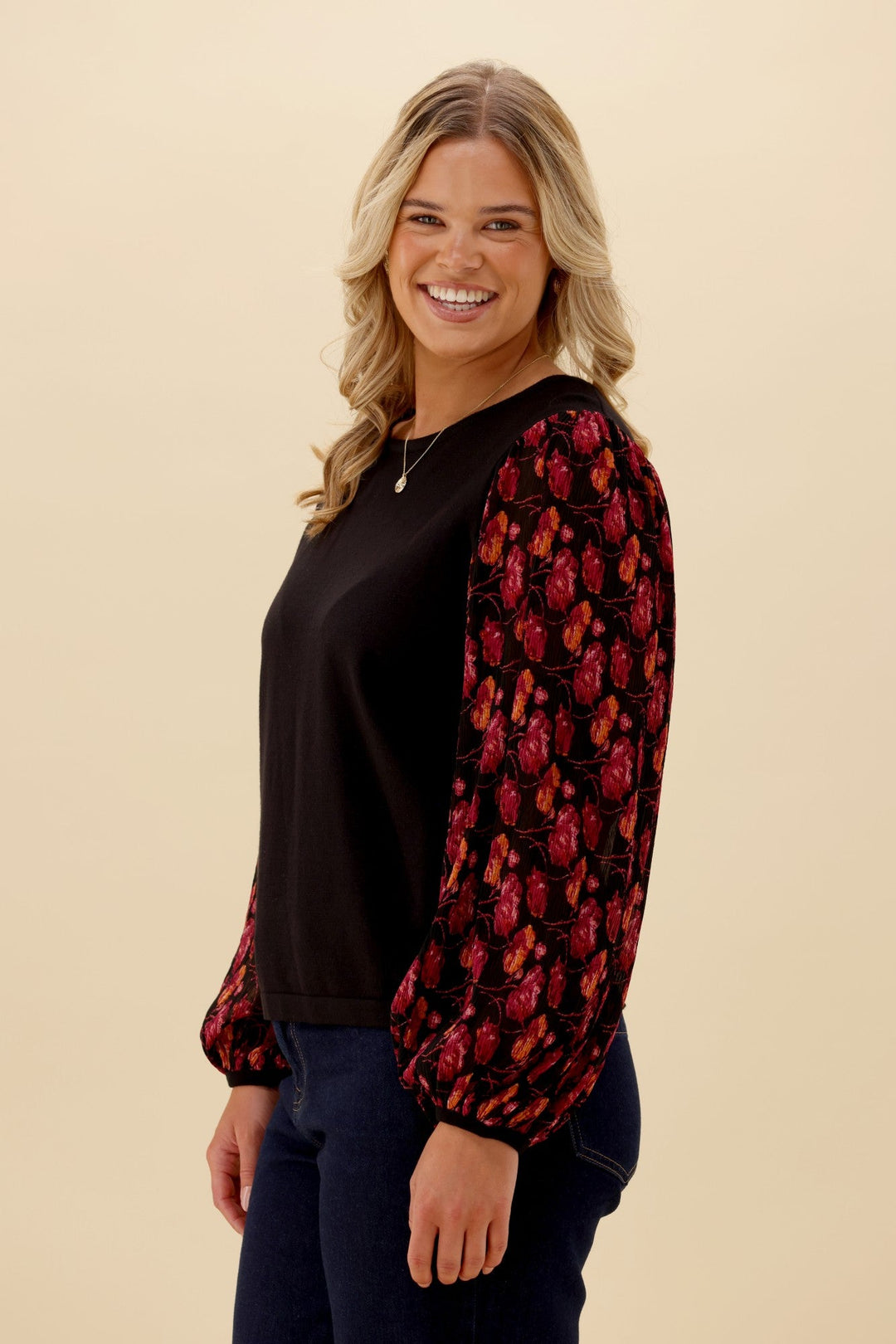 Gloss The Label Sable Top Black Floral