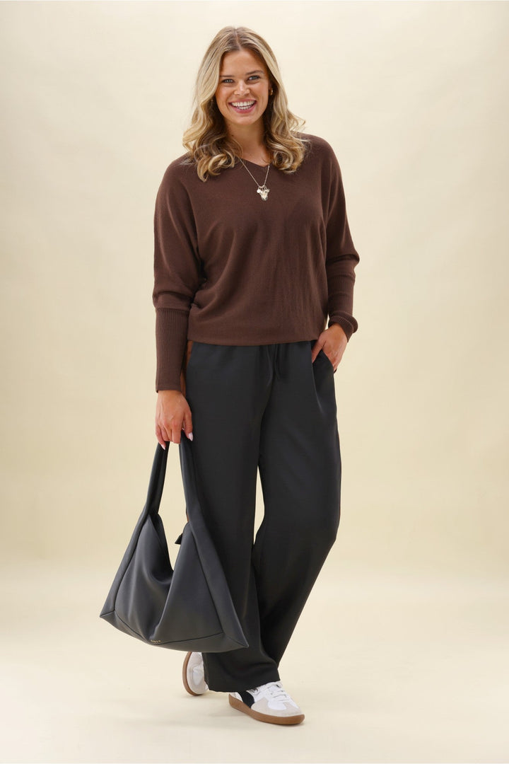 Gloss The Label Yara Satin Pant Black