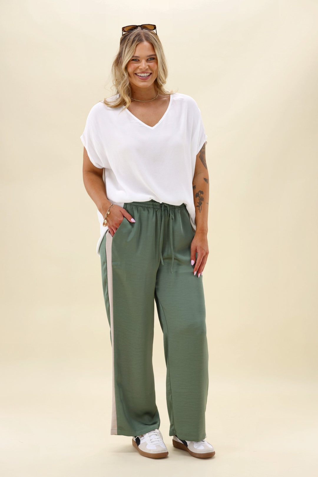 Gloss The Label Yara Satin Pant Sage Green