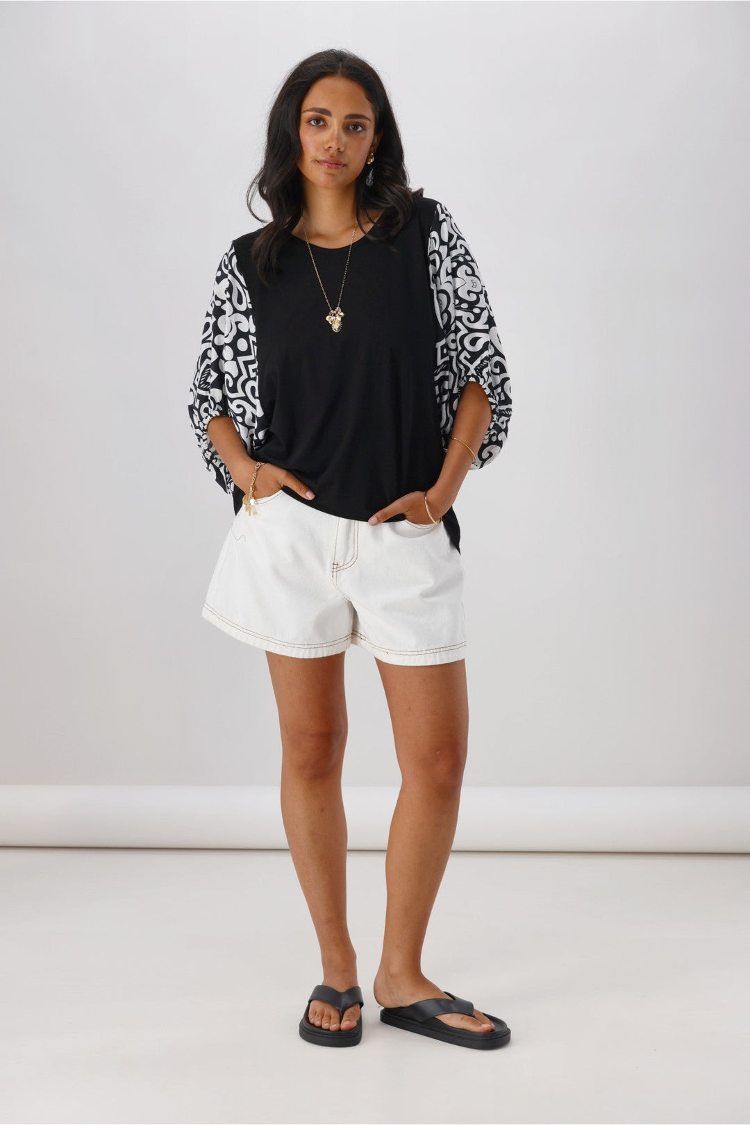 Gloss the Label Ornelle Contrast Sleeve Top Black Natural